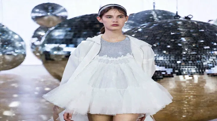 Moncler Gamme Rouge | Spring/Summer 2018 | Paris Fashion Week