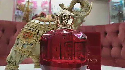 Supreme Rouge 24K и Dahab Kajal. Две летние новинки в салонах Paris