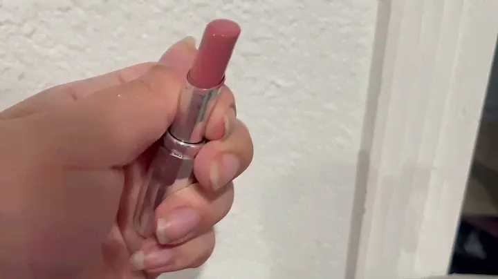 An Honest Review of the Rouge Lacquer Long Lasting Lipstick
