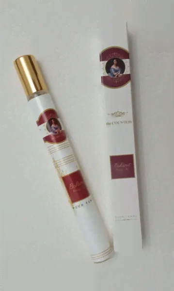 The Countes Bakarat Rouge 540 (for Women) 35 ml